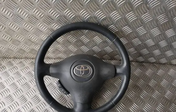 Toyota Yaris Steering wheel 6020357 451300D101B0 451300D101