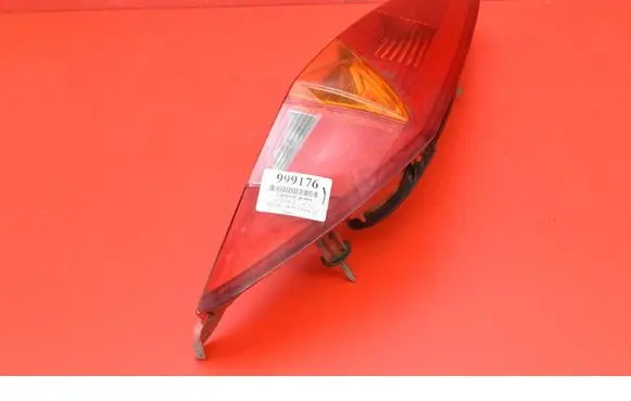 Rear/tail lights
