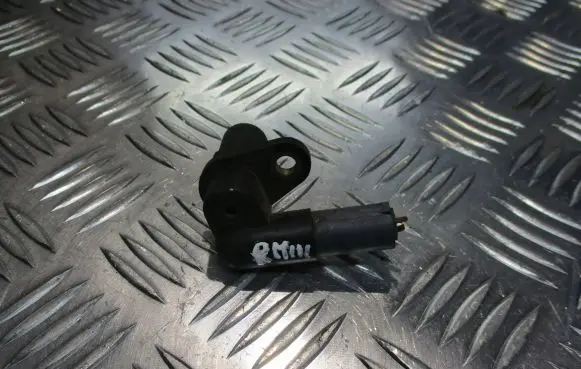 Renault Megane III Crankshaft position sensor 8200688405