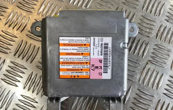Subaru Impreza III Airbag control unit/module 98221FG070