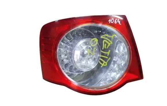 Volkswagen Jetta V Rear/tail lights 1K5945095G