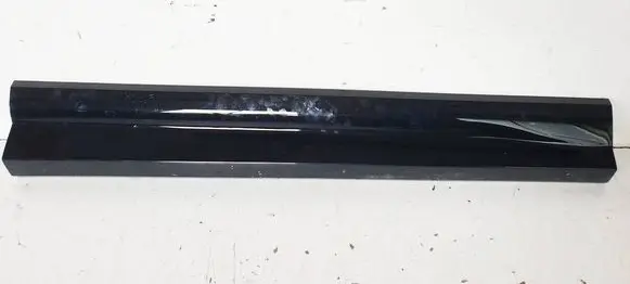 Audi Q2 - Front door trim (molding) 