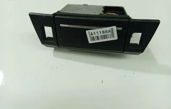 Chrysler 300 - 300C Car ashtray 