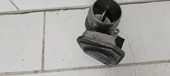 BMW 5 E60 E61 Throttle valve 7804373 B81501220