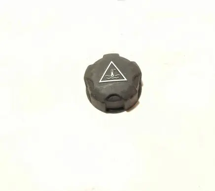 Opel Mokka B Coolant expansion tank/reservoir cap 