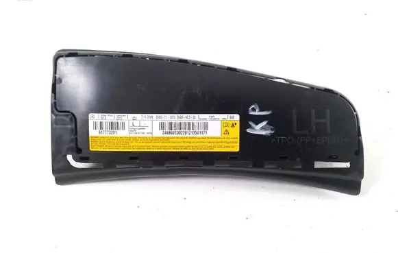 Mercedes-Benz B W246 W242 Seat airbag A2468601302