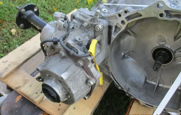 Toyota Highlander XU70 Automatic gearbox 1309202508