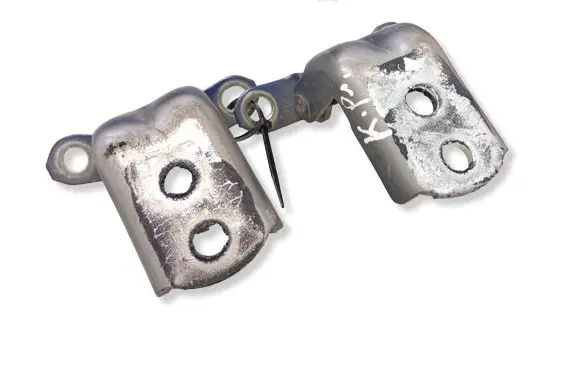 Nissan Note (E12) Front door hinge set 