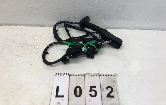 BMW 3 F30 F35 F31 Front door wiring loom/harness boot 61129326437