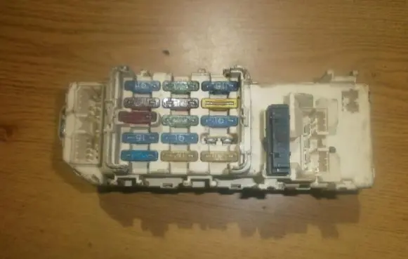 Mazda MX-3 Fuse box set