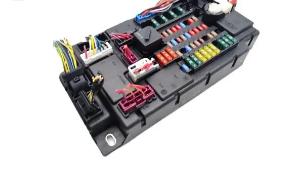 Mini One - Cooper R57 Fuse module 3456905 6135345690501