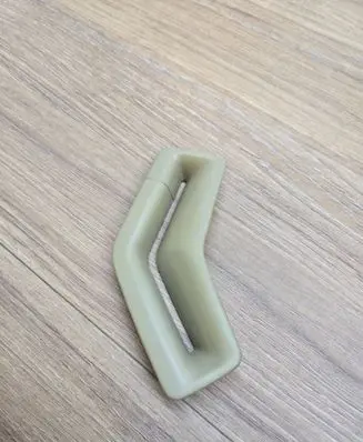 Volvo S80 Seat belt trim 