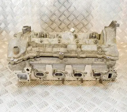 Mercedes-Benz B W245 Engine head 