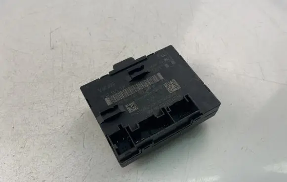 Volkswagen Tiguan Other control units/modules 5Q0959595E