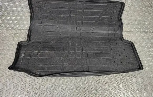 Toyota RAV 4 (XA50) Rubber trunk/boot mat liner 