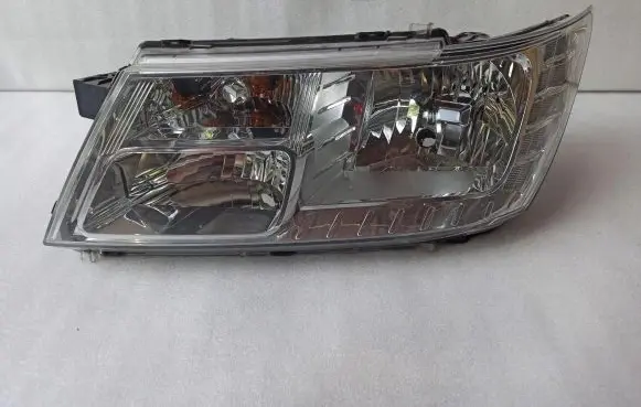 Fiat Freemont Headlight/headlamp