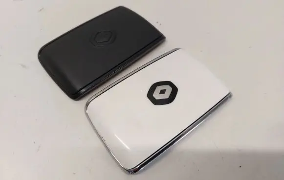 Renault Kadjar Ignition key/card 
