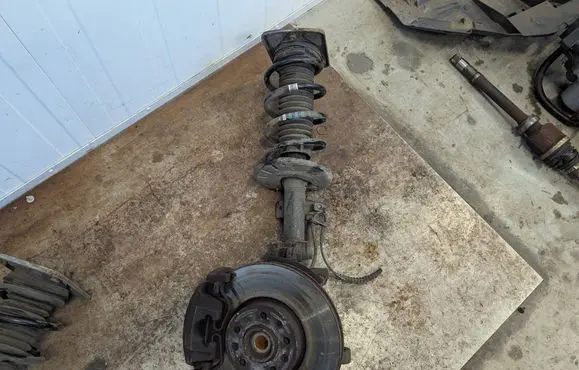 Opel Vivaro Front suspension assembly kit set 