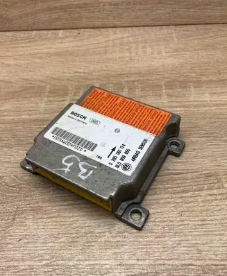Volkswagen PASSAT B5 Airbag control unit/module 8L0959655 0285001174