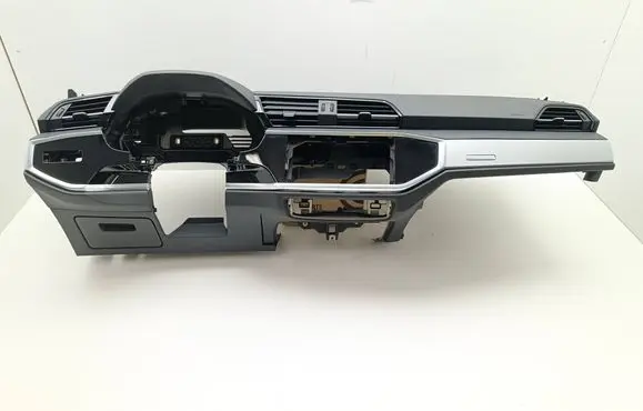 Audi Q3 F3 Dashboard 83B857033