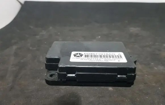 Jeep Cherokee Parking PDC control unit/module 04671918AG