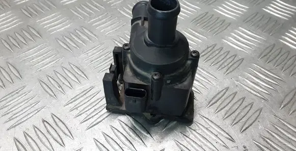 Porsche Macan (95B) Electric auxiliary coolant/water pump 06H121601M