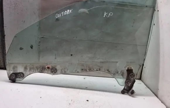 Subaru Outback Front door window glass four-door 43R000022