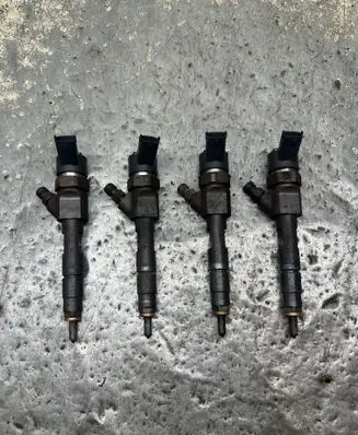 Renault Laguna II Fuel injectors set 8200100272