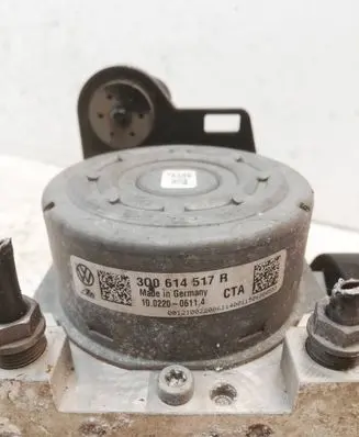 Volkswagen PASSAT B8 ABS Pump 3Q0907379R 3Q0614517R 10091603193