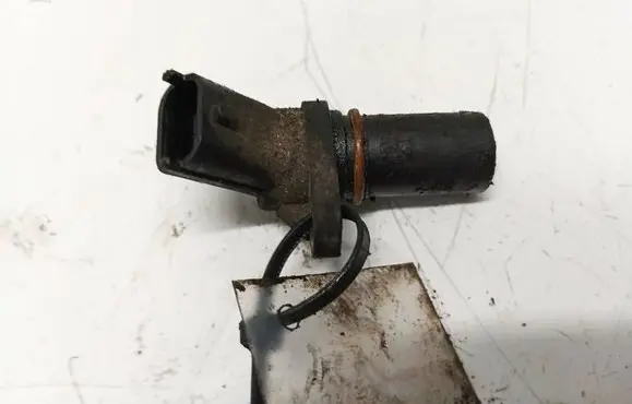 Opel Corsa D Crankshaft position sensor 0261210151