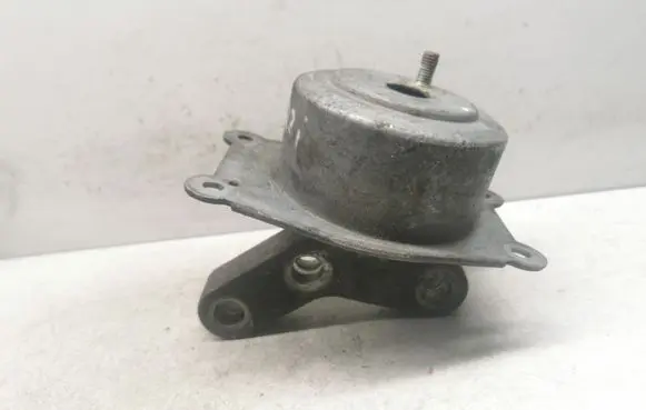 Opel Zafira A Gearbox mount