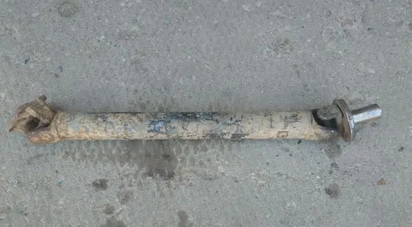 Mitsubishi Pajero Front prop shaft 