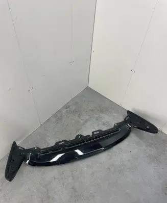 BMW iX1 Third/center stoplight 8494354