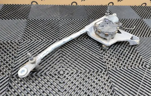 Audi Q7 4M Front wiper linkage and motor 4M1955119A