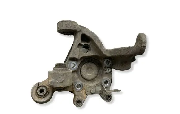 Volvo V70 Rear wheel hub 9200623