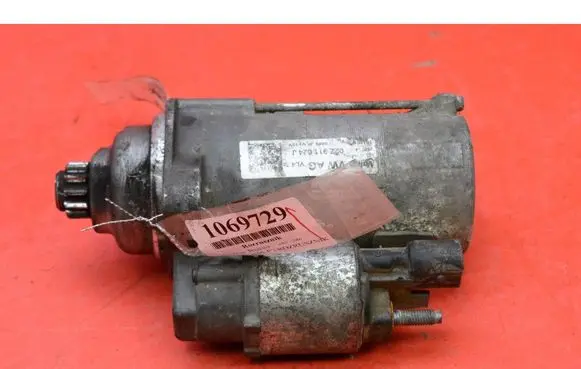 Volkswagen Touran I Starter motor 02Z911024J