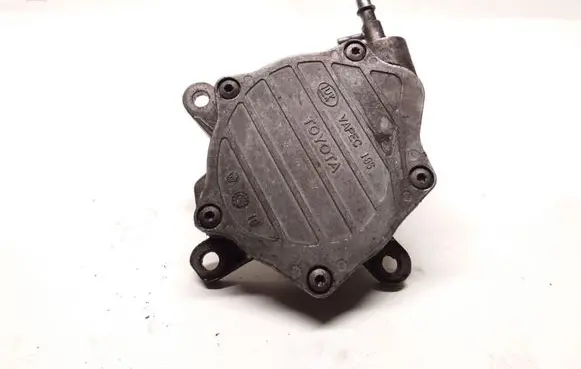 Toyota Avensis T250 Vacuum pump