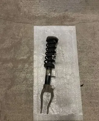 BMW 5 G30 G31 Front shock absorber with coil spring 6866639 14678612 814903014571