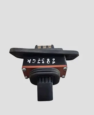 Volkswagen Caddy Sliding door contact joint