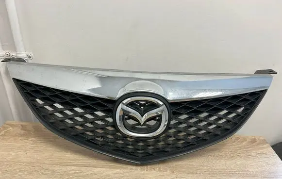 Mazda 6 Front bumper upper radiator grill GJ6A50712