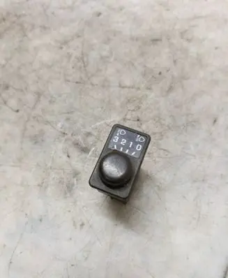 Nissan Terrano Headlight level height control switch 