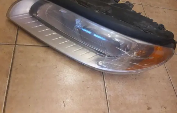 Volvo XC70 Headlight/headlamp 31214351 6330100001