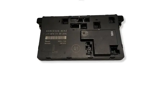 Mercedes-Benz E W211 Door control unit/module 2118707126