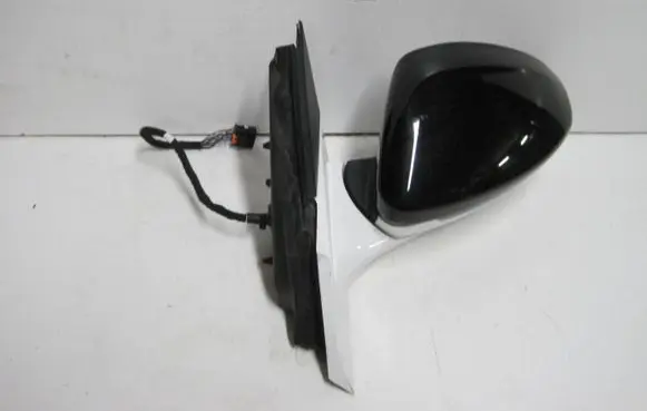 Citroen DS3 Front door electric wing mirror
