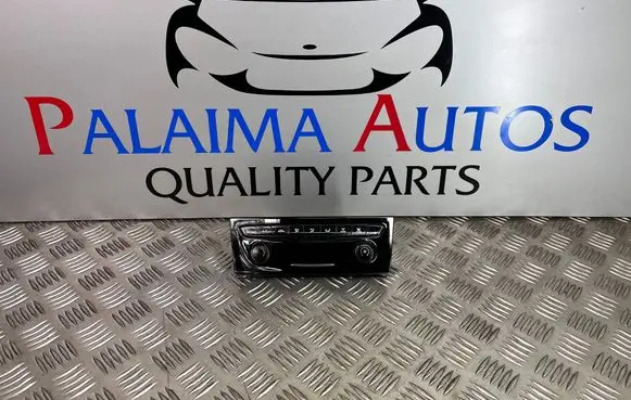 Opel Astra K Climate control unit 39042438