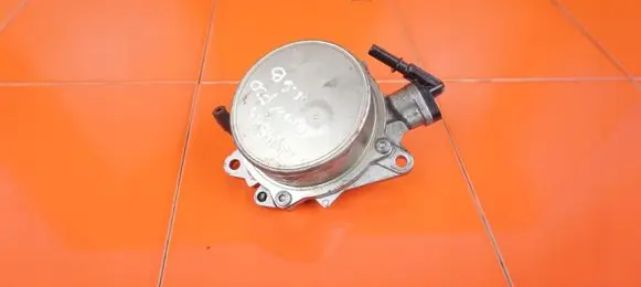 BMW 1 F20 F21 Vacuum pump 704625020 N13B16A
