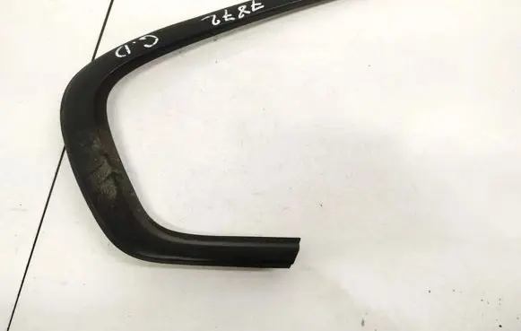Subaru Legacy Rear door glass trim molding