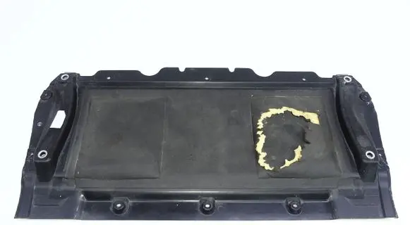 Audi A6 C7 Engine splash shield/under tray 4G0863821T