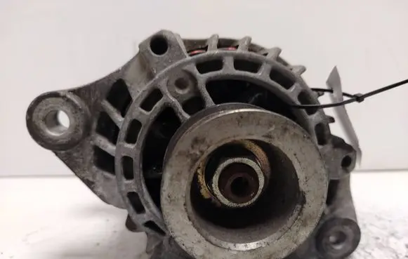 Fiat Punto (188) Generator/alternator DAN641 Y633218580