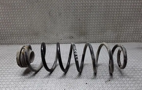 Volkswagen Polo Rear coil spring